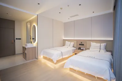 Yinlu Hotel Hotels near Aladdin Fairy Tale Town