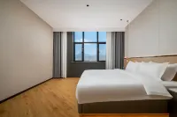 Tianyi Hotel (Wuqia People's Square) Hotels in Wuqia