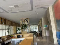 Luzhou Bingxin Hotel (Wanda Plaza Luzhou High-Speed Railway Station) - 2-Star