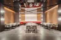 Maple Blossom W Hotel (Huainan Sports Stadium Branch) Hotel a Huainan