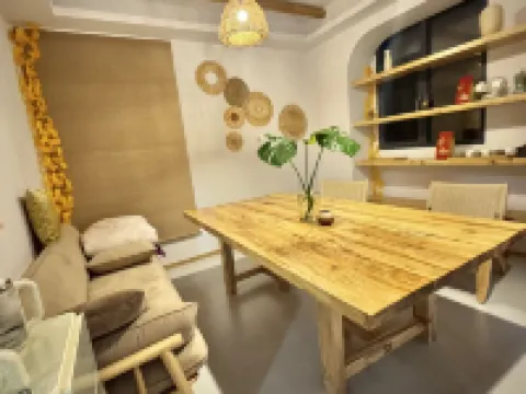 Banshanli Homestay Hotels in Daguan