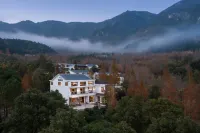 半山聽雲·拙樸美學民宿（南嶽衡山景區店） - 酒吧