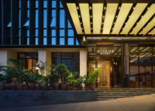 ACCOLADE Hotel (Monument to the People's Liberation Branch)