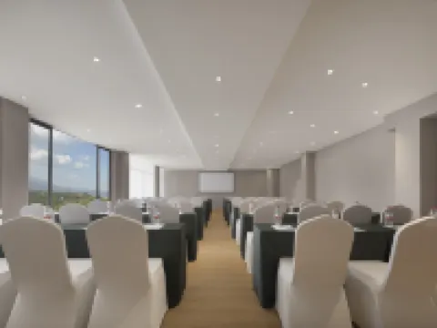 Wyndham Mi-Yin Hotel (Diqing Wesi Branch) Hotels in Weixi