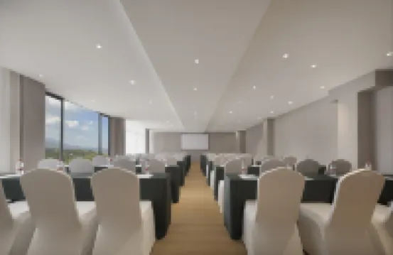 Wyndham Mi-Yin Hotel (Diqing Wesi Branch)