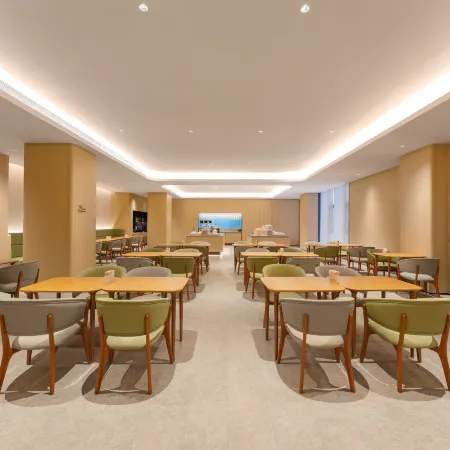 JI Hotel (Kuitun Huijia Times)