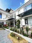 RainHalt · Muse Forest Isle Boutique Stay (Panoramic Sea View)