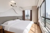 Lucky River View Guesthouse