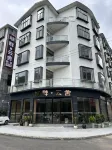 GorgeCloudHomestay - vue sur la montagne