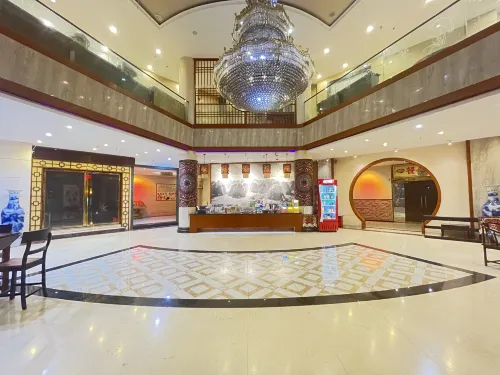 Shuimo Landscape Grand Hotel (Xingyi Railway Station) - 2 Sao