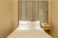 全季飯店（上海外灘城隍廟店） 凝暉閣附近的飯店