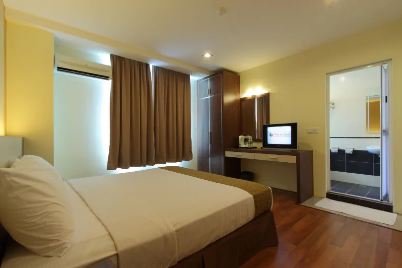 Seasons View Hotel
