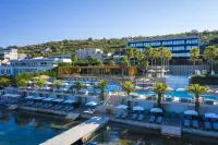 Monte Palm Beach Отели рядом с достопримечательностью «Церковь Святого Михаила»