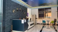 Ruili Zhuyunxuan Apartment