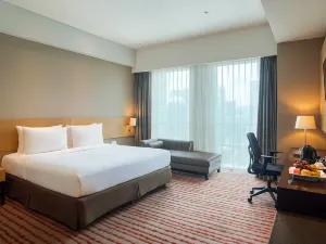 JS Luwansa Hotel & Convention Center