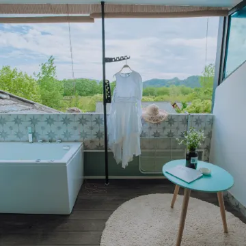 Jinyun Photography Theme Inn (Xiandu Scenic Area Branch)
