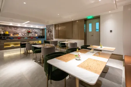 Huajing intelligent preferred hotel Отели рядом с достопримечательностью «Beijing University of Posts and Telecommunications(Hongfu Campus)»