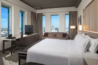H Hotel Los Angeles, Curio Collection by Hilton Hotels near مطار لوس أنجلوس الدولي
