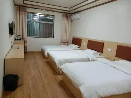 Yancheng Juyuan Hotel - إقامة ريفية