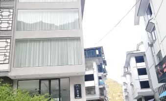 Yangshuo Yikesu Hotel (Yulonghe Shanshui Avenue Branch)