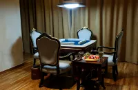 Crown Century Hotel - Gym