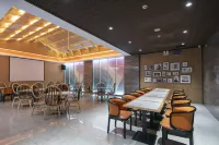 Changge Lemon Crystal Hotel (Yushe Baqi Road) Hotels in Changge