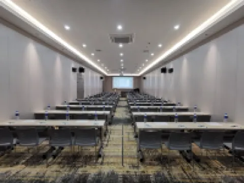 BoE Hotel (Fuzhou Yantaishan Park Shangteng Subway Station)