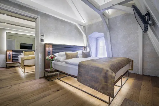 瓦爾德施泰因酒店