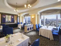 RIHGA Royal Hotel Kokura - servizio colazione