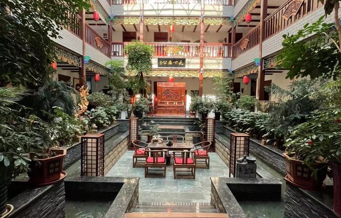 Chunqiu Shuyuan Hotel