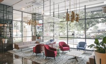 The Reiz Suites, Artotel Curated