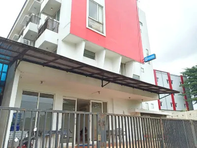 M Room Residence Hotel di Curug Sangereng