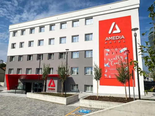 Amedia Milan, Trademark Collection by Wyndham - Bãi đậu xe