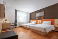 7 Days Premium Hotel (Lincang Bus Station City No.1 Middle School Branch)