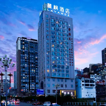 Lavande Hotel (Panzhou Donghu Park Caihongqiao)
