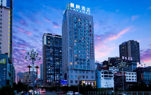 Lavande Hotel (Panzhou Donghu Park Caihongqiao) Hotels in Panzhou