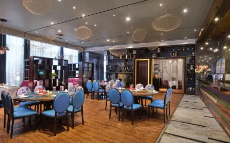 Kasdi Manxiang Hotel (Changsha University of Science and Technology Ecological Zoo Branch) Отели рядом с достопримечательностью «Hunan Vocational College of Science and Technology (Muyun Campus)»