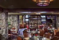 Wyoming Inn of Jackson Hole - breakfast