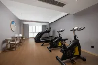 Lan Chen International Hotel (Lanxi Baolong City Plaza Branch) - Fitnessstudio