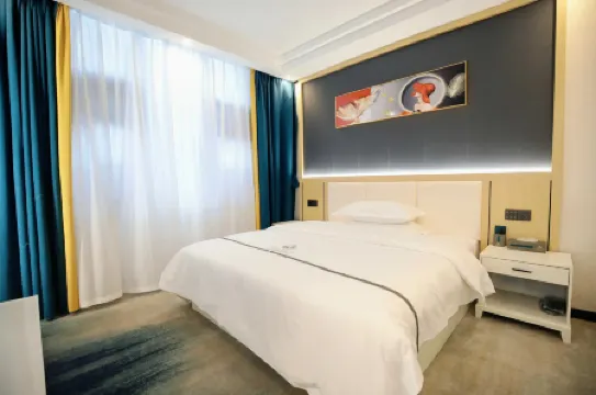 Four Seasons Holiday Inn Prestige