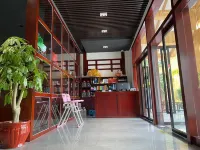 Hongyun Linxi Hotel (Xilai Ancient Town)