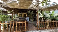 Mi Nhon Em Hotel Muine Отели рядом с достопримечательностью «Рынок ХамТьен»