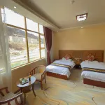 Xinlong Yalong Bay Theme Hotel