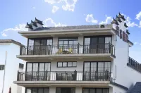 Hing Le Holiday Inn