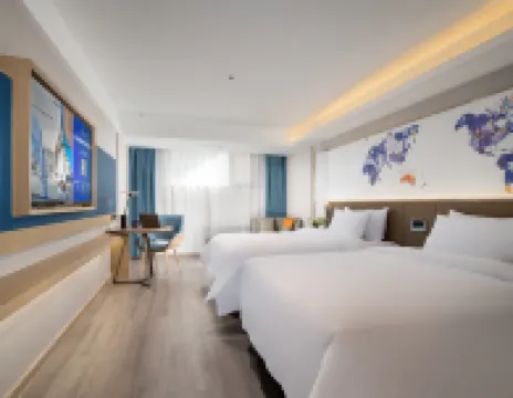 Kyriad Hotel (Kashgar Ancient City Scenic Area)