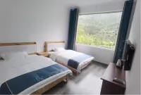 Luding Panlong Niubeishan Homestay Hôtels à proximité de : Lengqizhen Passenger Transport Terminal