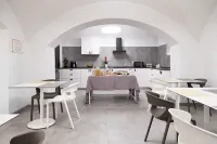 Bohoostel - breakfast