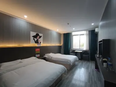 Laike Theme Hotel Hotel in zona Zhenbeitai