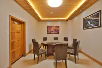 Linshuiju View Homestay (Changbai Mountain Magic World Scenic Area)