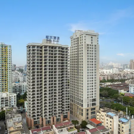 Beihai Hole Hotel (High-speed Railway Station)